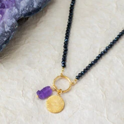 Black Spinel Charm Necklace With Raw Amethyst & Engravable Evil Eye – 22K Gold Plated(Black Spinel Charm Necklace With Raw Amethyst Engravable Evil Eye 22k Gold Plated)