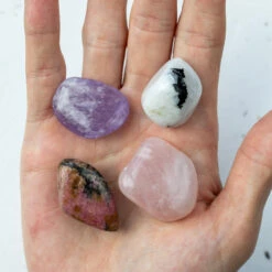 Crystal Energy Set For Self Love & Confidence – Includes Description Guide And Pouch(Crystal Energy Set Self Love) -Djuna Jewelry Store crystal kit self love 2