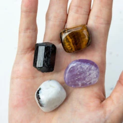 Safe Travel Crystal Set – 4 Protective Stones With Description Guide And Pouch(Crystal Energy Set Safe Travel) 5 Safe Travel Crystal Set – 4 Protective Stones With Description Guide And Pouch(Crystal Energy Set Safe Travel) -Djuna Jewelry Store crystal kit travel 2