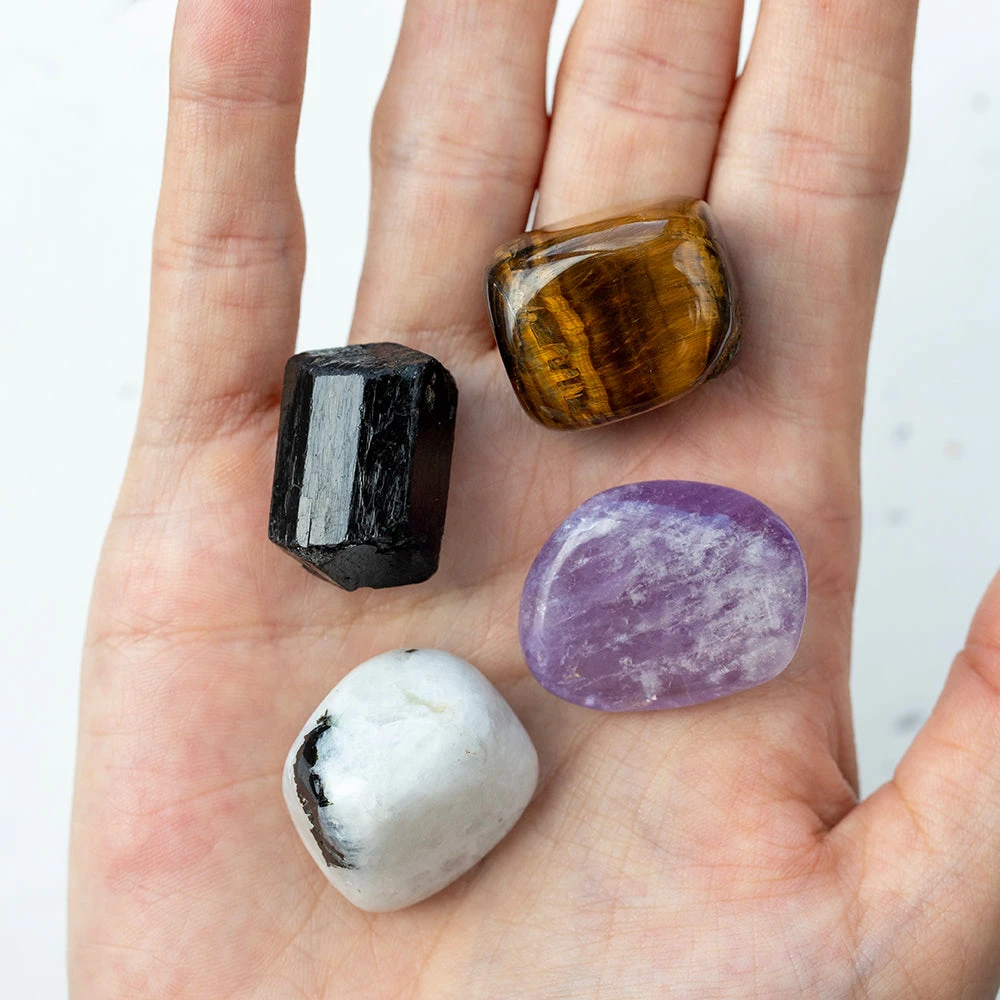 Safe Travel Crystal Set – 4 Protective Stones With Description Guide And Pouch(Crystal Energy Set Safe Travel) 3 Safe Travel Crystal Set – 4 Protective Stones With Description Guide And Pouch(Crystal Energy Set Safe Travel) - Image 3