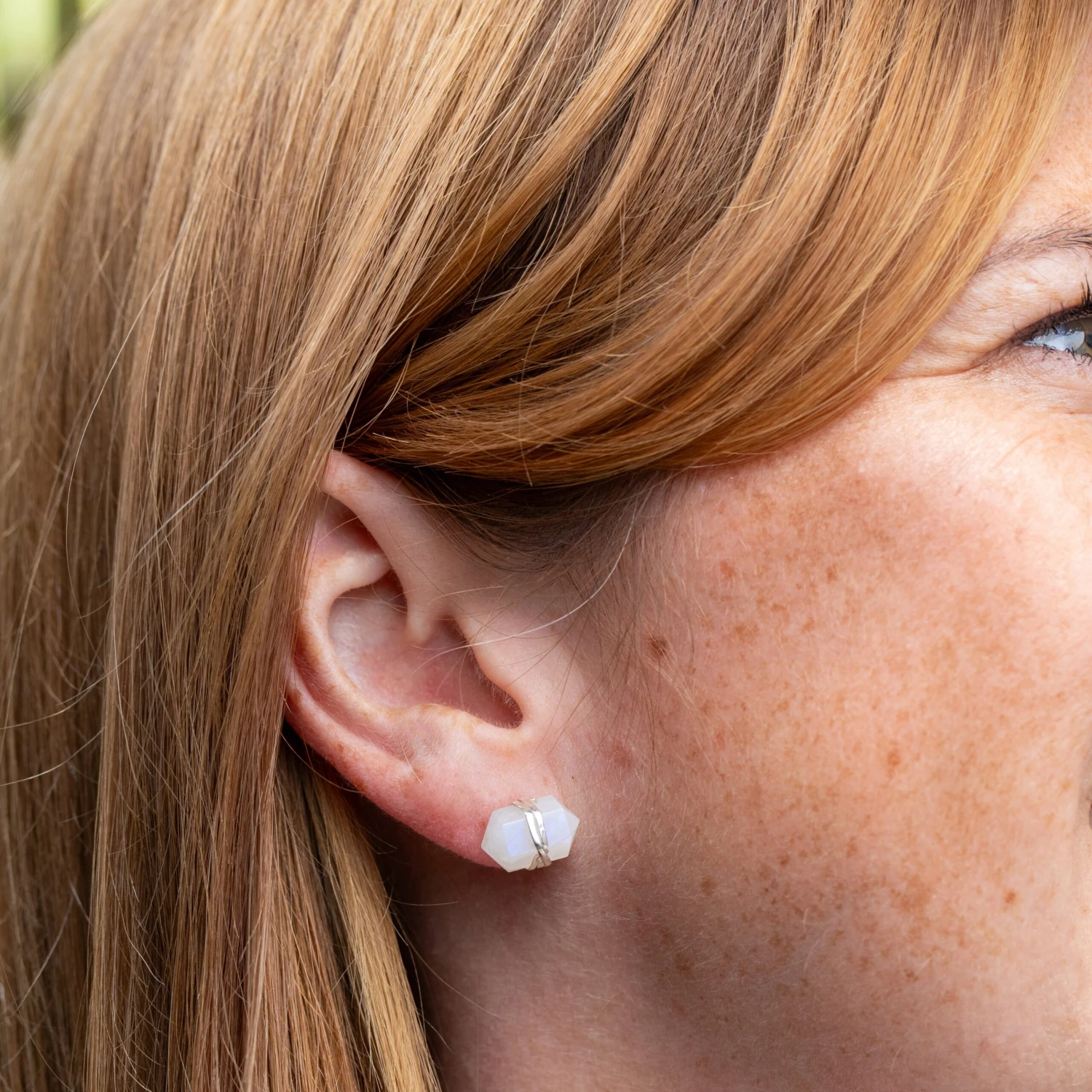 Rainbow Moonstone Pencil Point Stud Earrings Sterling Silver(Rainbow Moonstone Pencil Point Studs) 2 Rainbow Moonstone Pencil Point Stud Earrings Sterling Silver(Rainbow Moonstone Pencil Point Studs) - Image 2