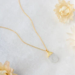 Raw Rainbow Moonstone Necklace With Gold Dipped Pendant(Raw Moonstone Necklace With Gold Dipped Pendant)
