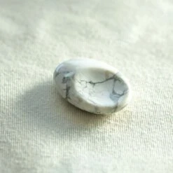 Howlite Thumb Stone(Howlite Thumb Stone)