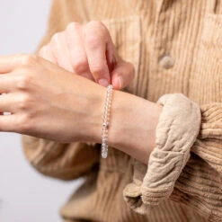 Crystal Quartz Gemstone Bracelet 4mm(Quartz Gemstone Bracelet) -Djuna Jewelry Store model clear quartz