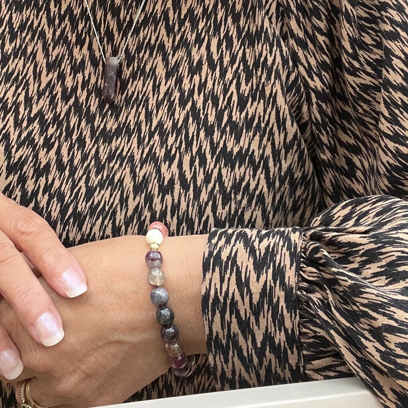 Pink Tourmaline & Rose Quartz Gemstone Dreamweave Bracelet 8mm Beads(Pink Tourmaline Dreamweave Bracelet 8mm) 4 Pink Tourmaline & Rose Quartz Gemstone Dreamweave Bracelet 8mm Beads(Pink Tourmaline Dreamweave Bracelet 8mm) - Image 4