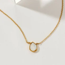 Gold Delicate Gemstone Necklace- Moonstone(Gold Delicate Gemstone Necklace Moonstone)
