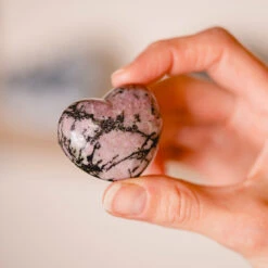 Rhodonite Heart(Rhodonite Heart)