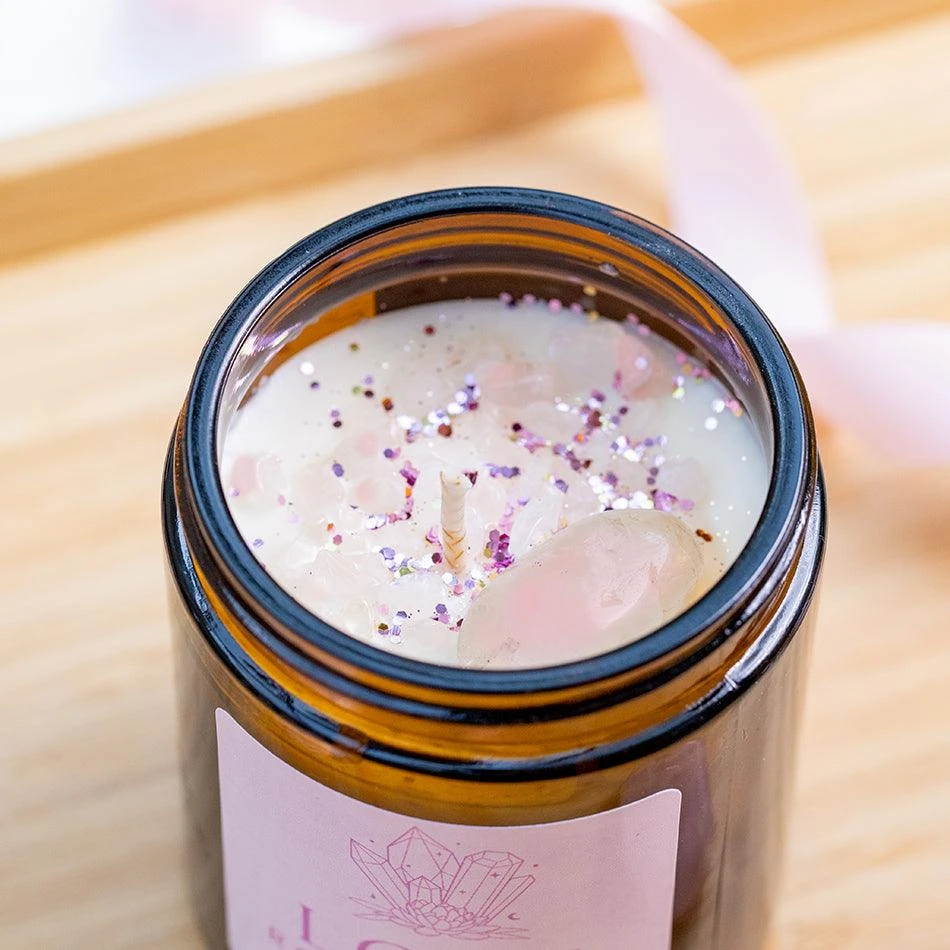 Love Crystal Candle With Rose Quartz – Handmade Soy Wax Candle, UK Made(Rose Quartz Crystal Candle Love) 2 Love Crystal Candle With Rose Quartz – Handmade Soy Wax Candle, UK Made(Rose Quartz Crystal Candle Love) - Image 2