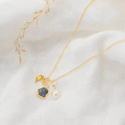 Sapphire Crescent Moon Charm Necklace (September Birthstone)(Sapphire Crescent Moon Charm Necklace September Birthstone)