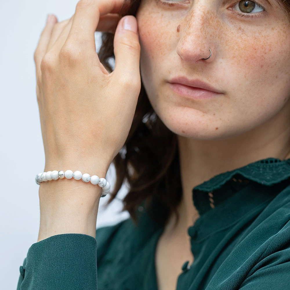 White Howlite Beaded Bracelet – Essential 6mm Gemstone Healing Crystal Jewellery(White Howlite Essential Bracelet 6mm) 2 White Howlite Beaded Bracelet – Essential 6mm Gemstone Healing Crystal Jewellery(White Howlite Essential Bracelet 6mm) - Image 2